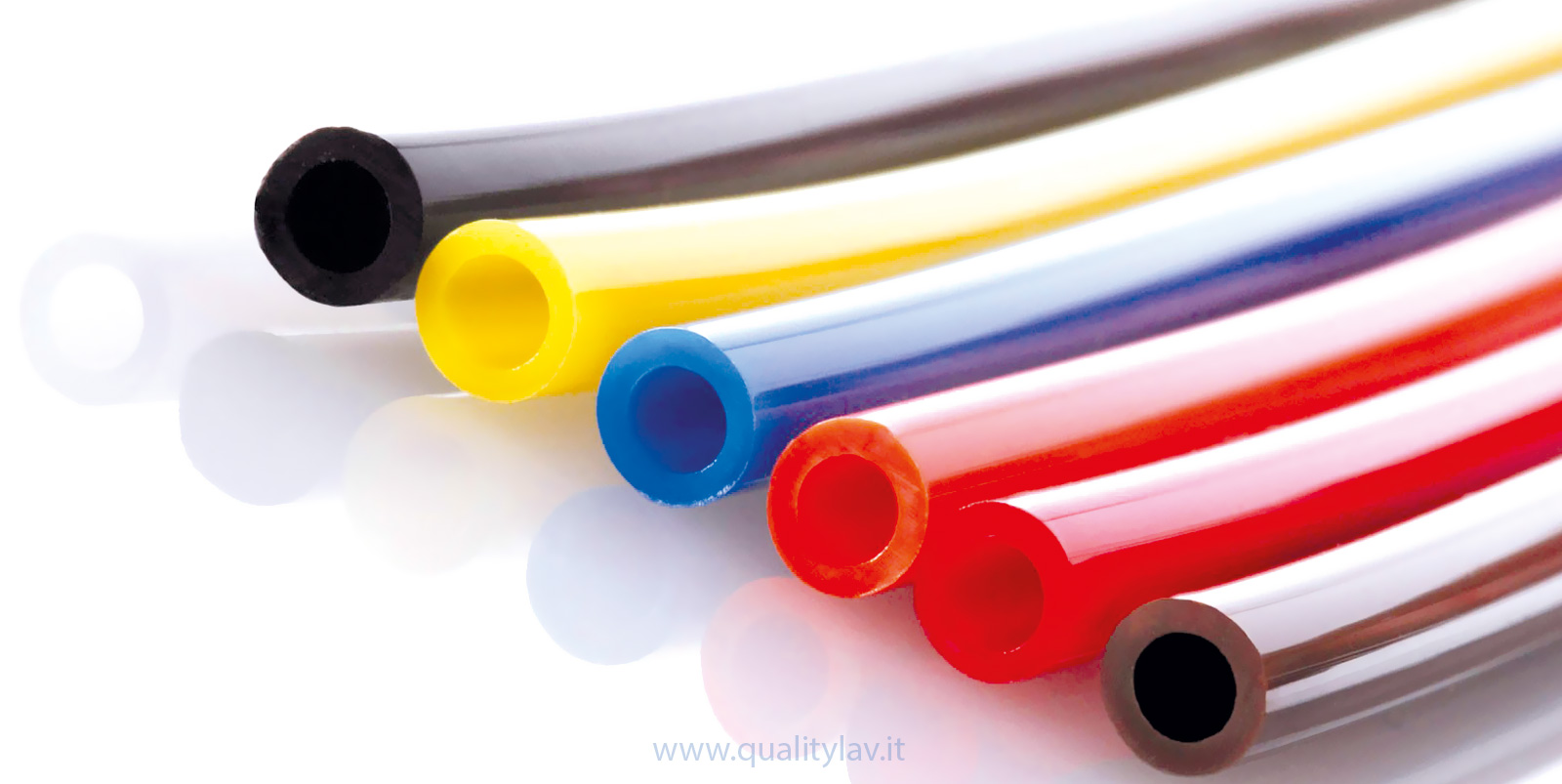 profilati-in-PVC-e-termoplastici_b.jpg